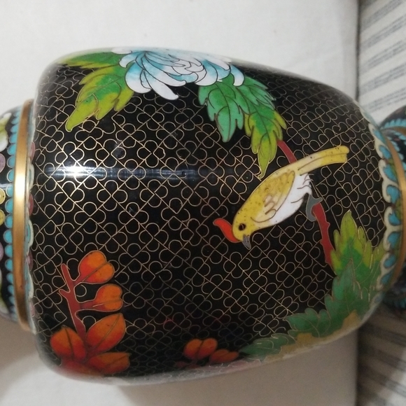 Vase - Picture 7 of 9